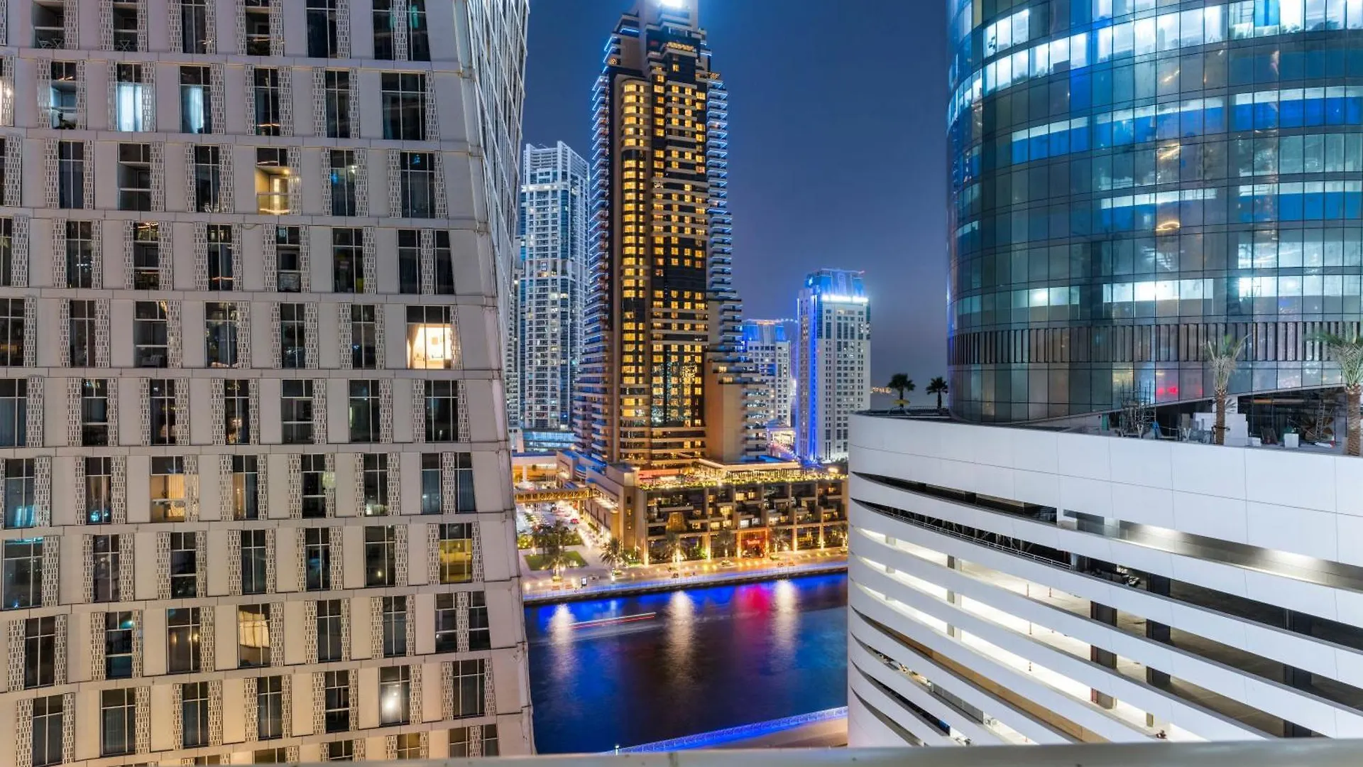 Luxury Apartment 2Br With Sea & Palm View - Damac Heights Dubai