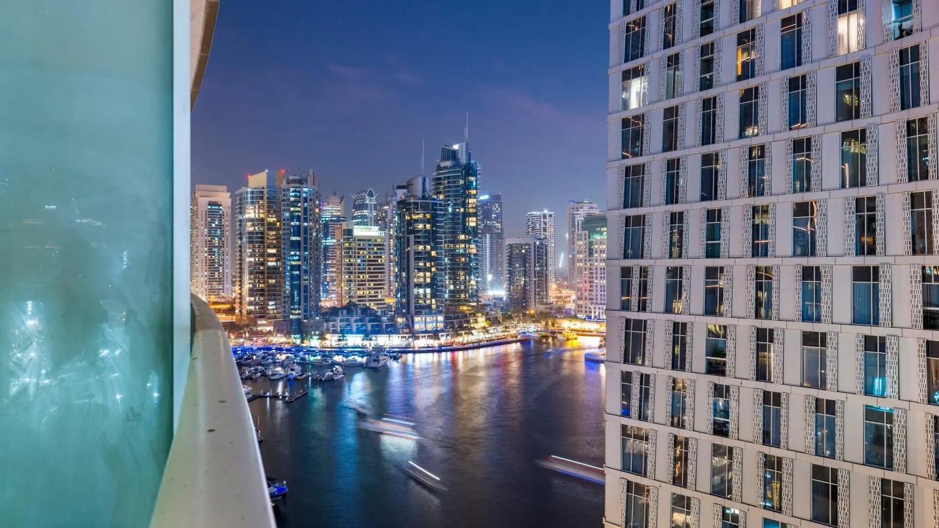 Luxury Apartment 2Br With Sea & Palm View - Damac Heights Dubai